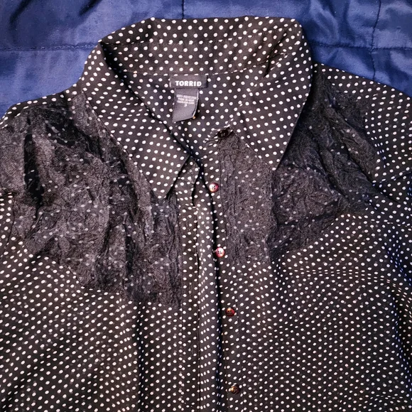 Torrid Black and White Polka Dot Button Down Shirt - Picture 3 of 3